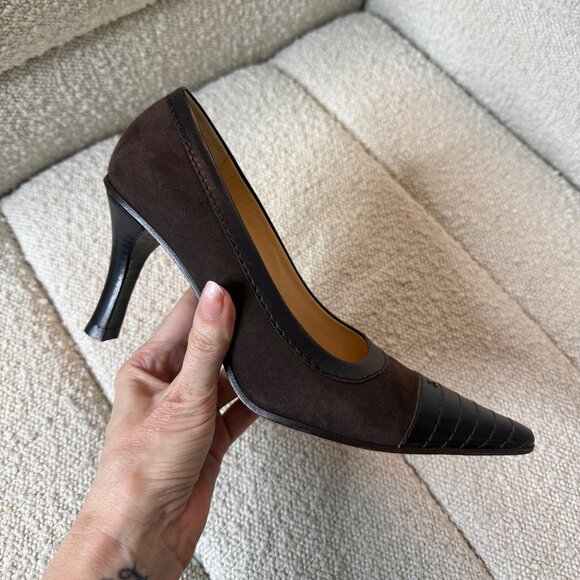 CHANEL Suede Heels Brown - Picture 7 of 10